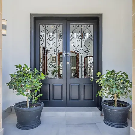 Luxurious Villa 5 Bedroom Pool, 3Min From St Julian'S Is-Swieqi Exterior photo