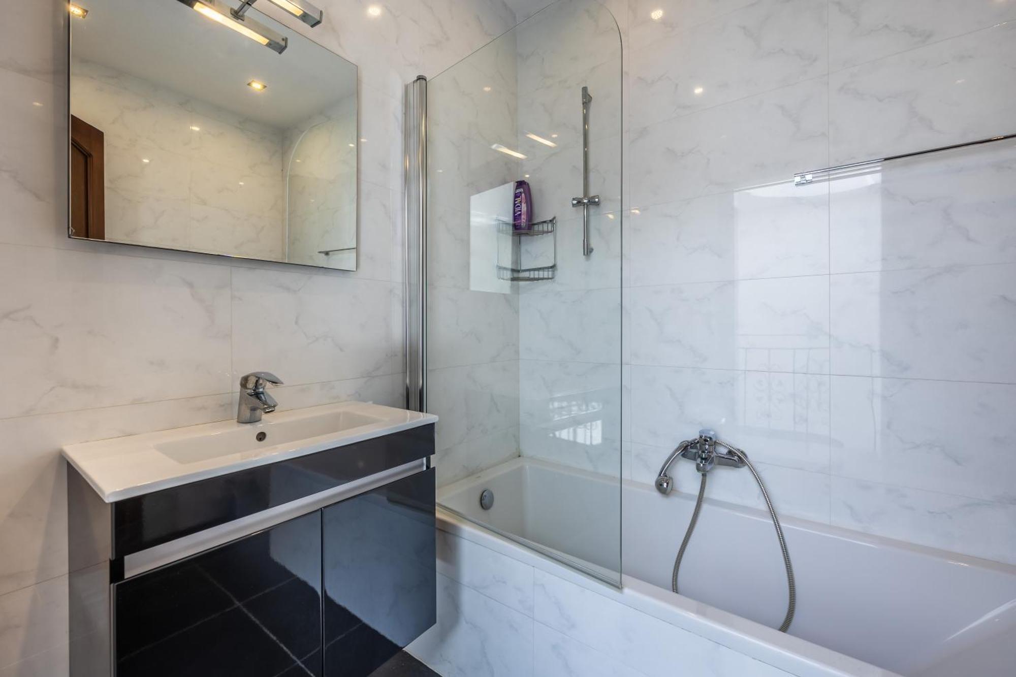 Luxurious 5 Bedroom Pool, 3min From St Julian's *