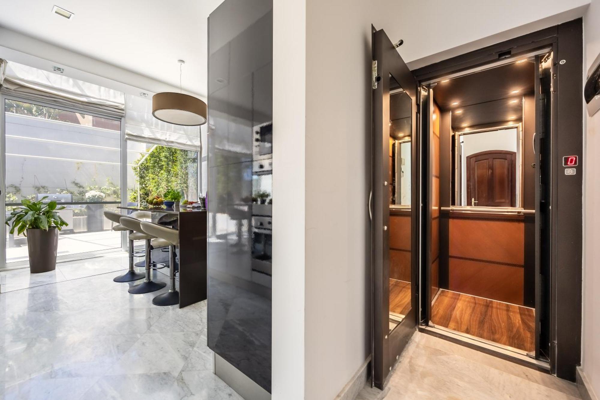 Luxurious 5 Bedroom Pool, 3min From St Julian's